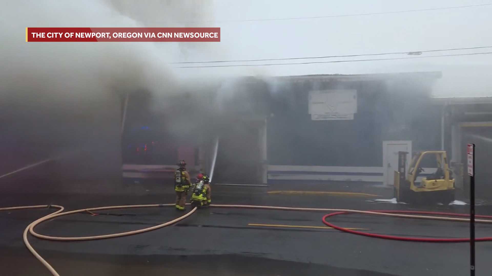 Possible ammonia contamination prompts evacuations after Oregon seafood plant fire, officials say — WESH 2 Orlando, Beaumont Schools news