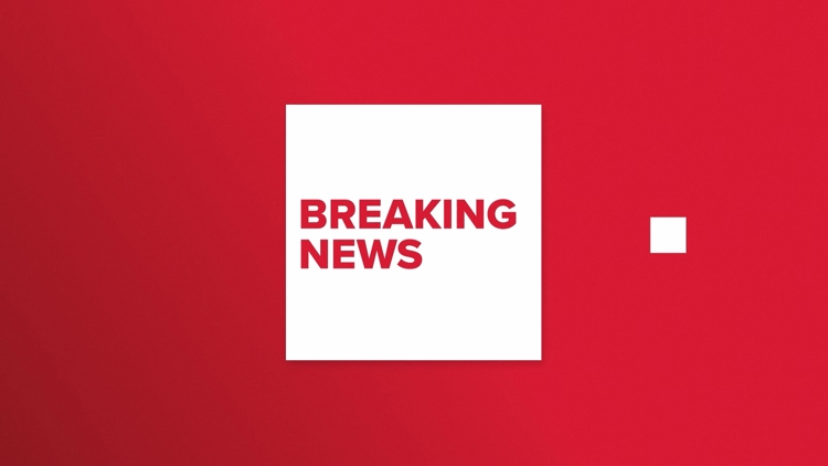 Overturned 18-wheeler blocks inbound lanes of East Freeway near Eastex Freeway | Alternate routes — KHOU 11 (Houston), Beaumont Community news