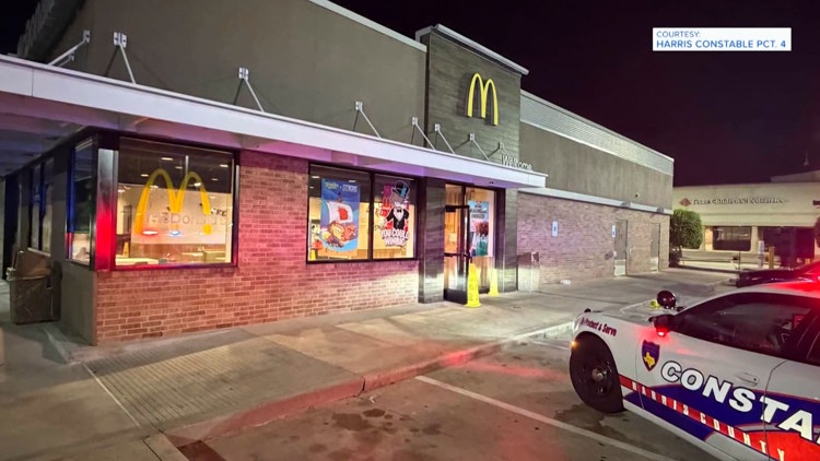 Community gathers for vigil outside Cypress McDonald's after teen's fatal stabbing